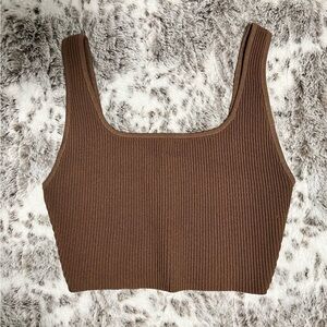 Aritzia Babaton Sculpt Knit Squareneck Cropped Tank